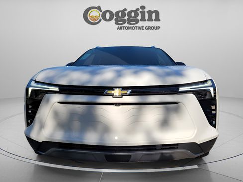 New 2026 Chevrolet Blazer EV LT image 4