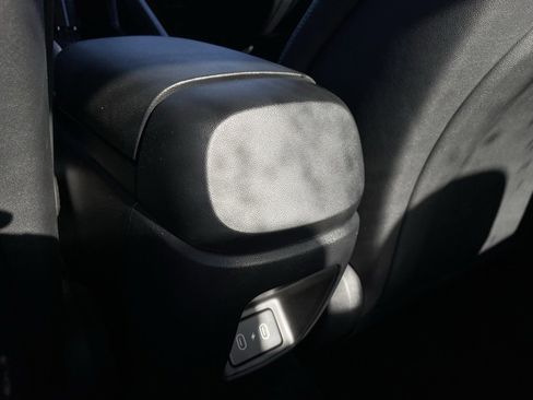 Used 2025 Hyundai Elantra N image 26