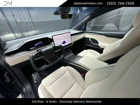 Used 2022 Tesla Model X Plaid image 16