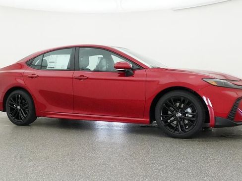New 2026 Toyota Camry SE FWD image 28