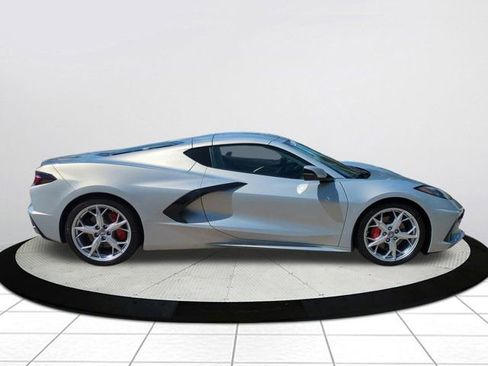 Used 2023 Chevrolet Corvette Stingray Premium Cpe w/ LPO, Roadside Safety Package image 2