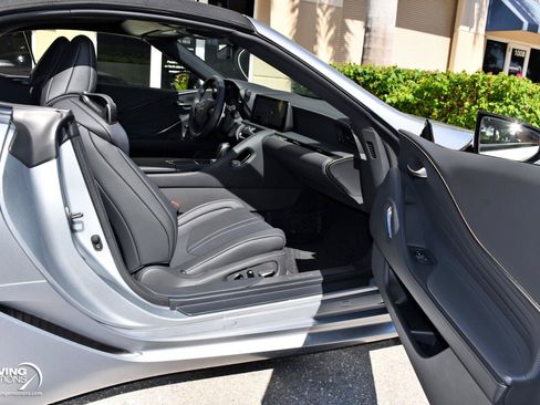 Used 2026 Lexus LC 500 Convertible w/ Touring Package RWD image 16