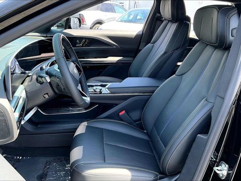New 2026 Cadillac Lyriq Sport w/ LPO, Floor Liner Package AWD/4WD image 12