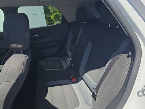 Used 2025 Chevrolet TrailBlazer LT AWD/4WD image 29