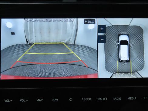 Used 2023 Hyundai Tucson Limited image 16