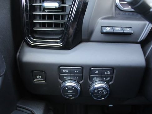 Used 2023 GMC Sierra 1500 AT4X AWD/4WD image 28