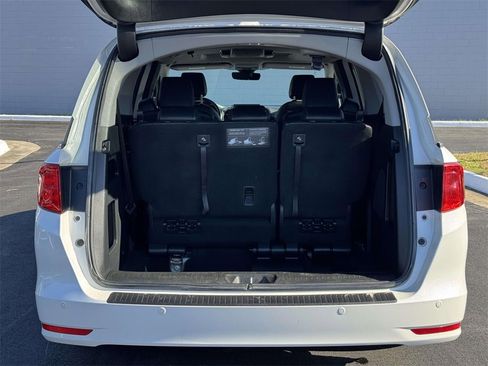 Used 2023 Honda Odyssey Touring image 15