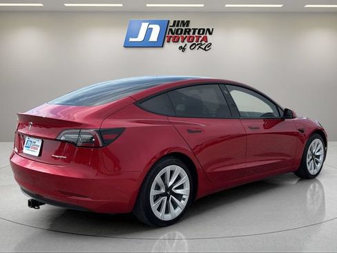 Used 2022 Tesla Model 3 Long Range AWD/4WD image 5