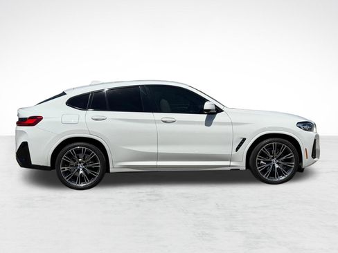 Used 2022 BMW X4 xDrive30i w/ M Sport Package 2 image 8