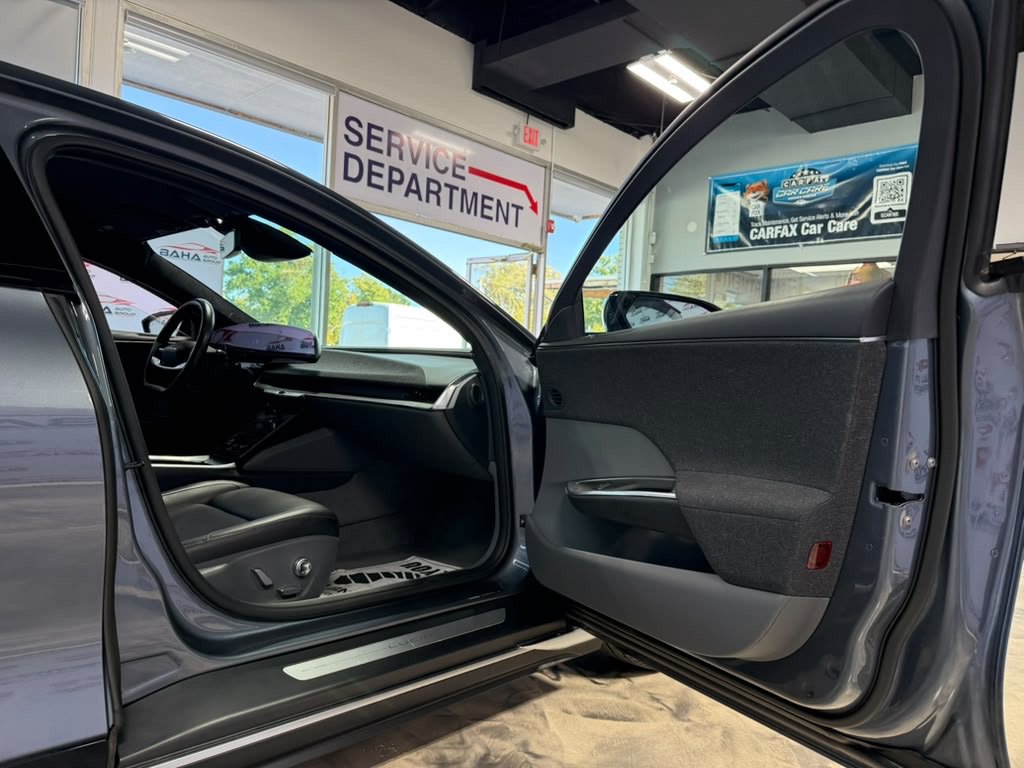 Used 2024 Lucid Air Touring AWD/4WD image 48