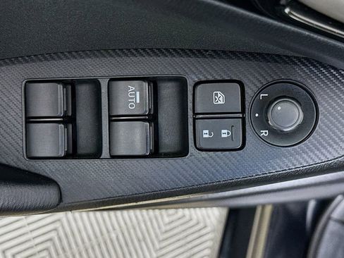 Used 2015 MAZDA MAZDA3 i Touring image 22