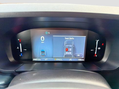 Used 2025 Ford Maverick XL w/ Equipment Group 102A image 18