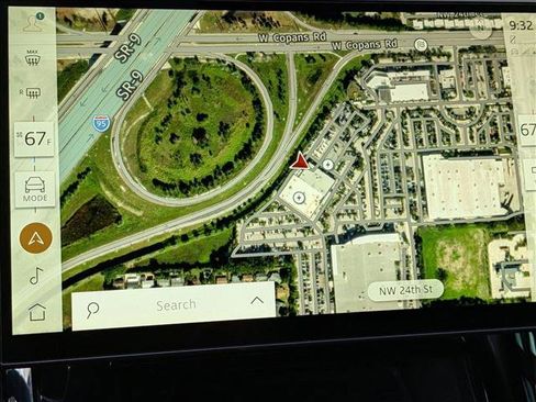 Certified 2025 Land Rover Range Rover Sport Dynamic SE image 14