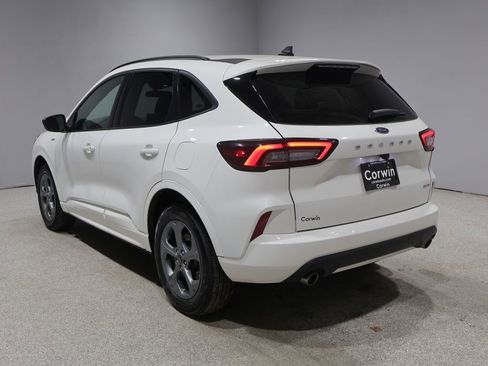 Used 2024 Ford Escape ST-Line AWD/4WD image 5