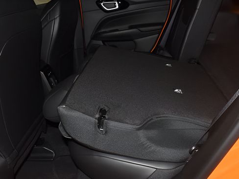 New 2026 Jeep Compass Latitude AWD/4WD image 27
