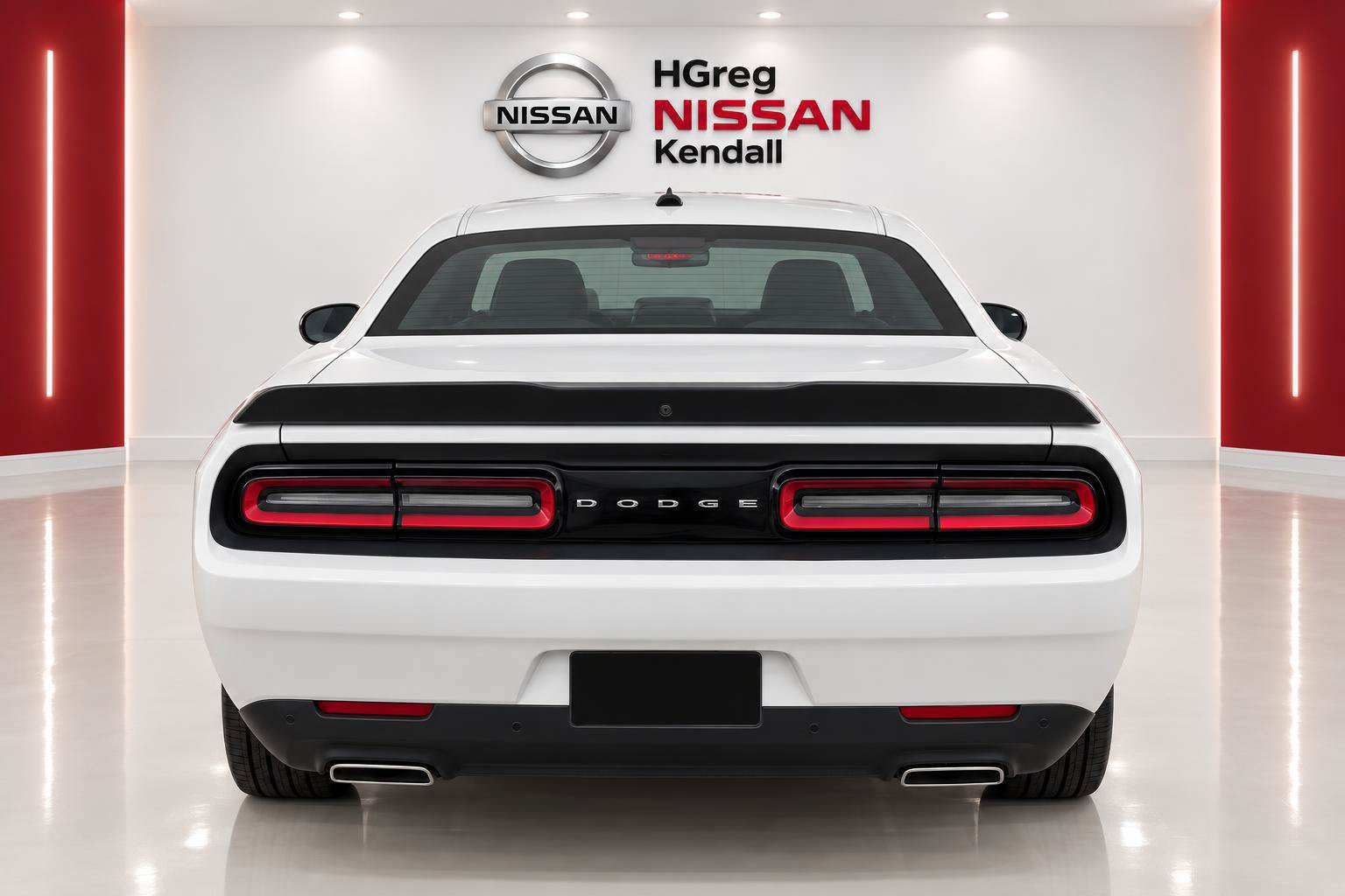 Used 2023 Dodge Challenger GT RWD image 5