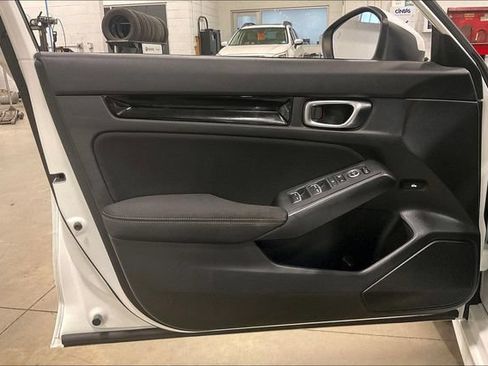 Used 2022 Honda Civic EX image 23