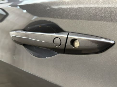 Used 2018 Acura TLX V6 SH-AWD image 10