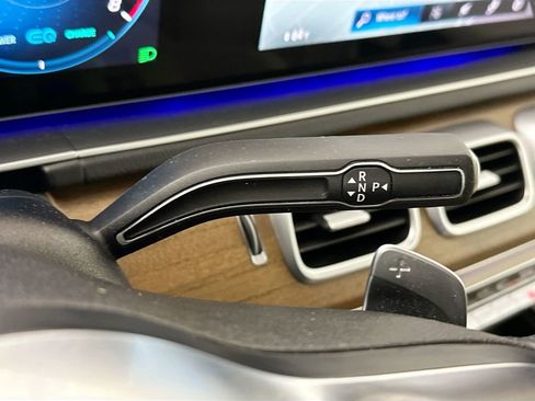 Certified 2022 Mercedes-Benz GLS 450 4MATIC image 17