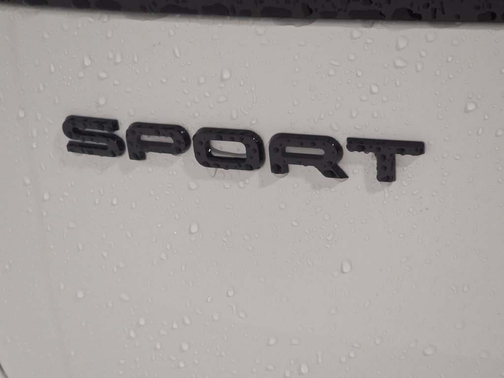 New 2027 Land Rover Range Rover Sport Battersea AWD/4WD image 8