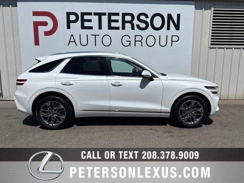 Used 2025 Genesis GV70 2.5T AWD/4WD image 2