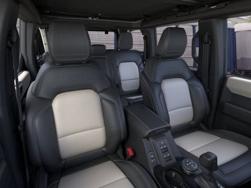 New 2026 Ford Bronco Outer Banks AWD/4WD image 10