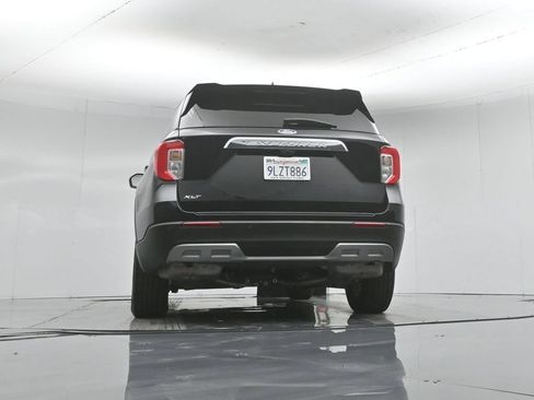 Used 2024 Ford Explorer XLT w/ Equipment Group 202A RWD image 54