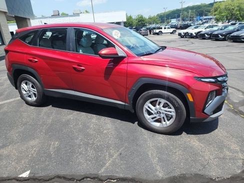 Used 2026 Hyundai Tucson SE AWD/4WD image 4