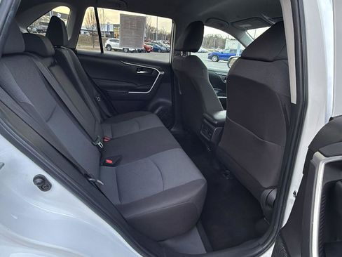 Used 2024 Toyota RAV4 XLE image 19
