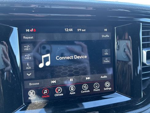 Certified 2024 Dodge Durango SXT image 19