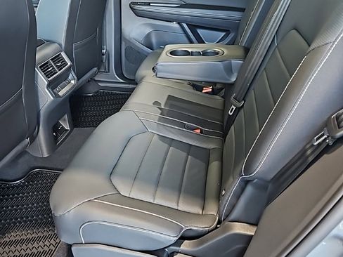 New 2026 Volkswagen Atlas Cross Sport SEL image 23