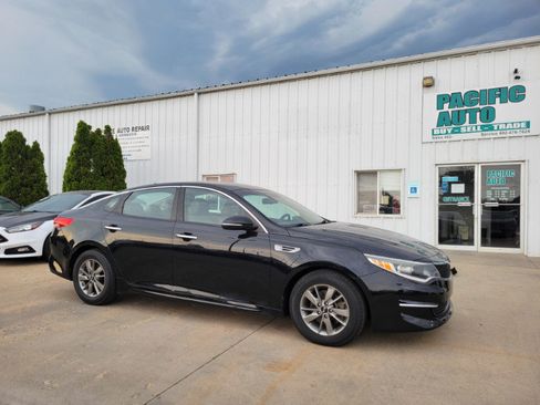 Used 2016 Kia Optima LX FWD image 9