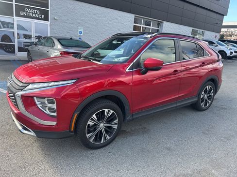 Used 2022 Mitsubishi Eclipse Cross AWD image 3