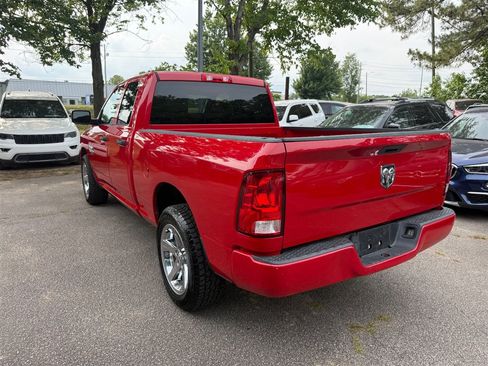 Used 2017 RAM 1500 Express RWD image 7
