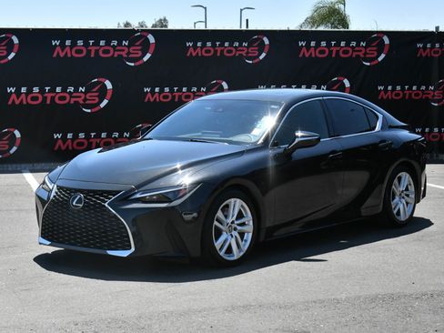 Used 2021 Lexus IS 300 w/ Comfort Package RWD image 3