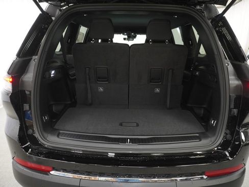 New 2026 Jeep Grand Cherokee L Laredo AWD/4WD image 31