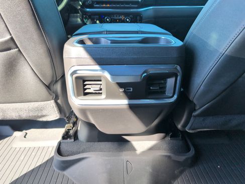 Used 2025 Chevrolet Silverado 1500 LTZ w/ Z71 Off-Road Package image 27