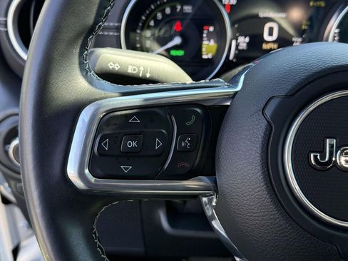 Used 2022 Jeep Wrangler Unlimited Sahara w/ Safety Group image 24