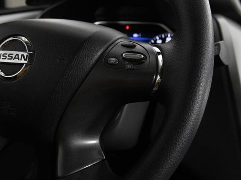 Used 2019 Nissan Murano S image 28