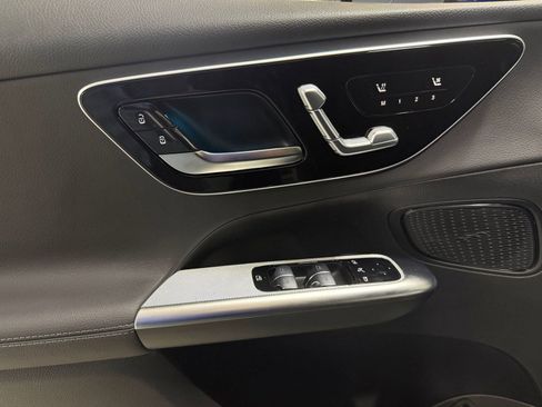 New 2026 Mercedes-Benz GLC 300 GLC 300 image 12