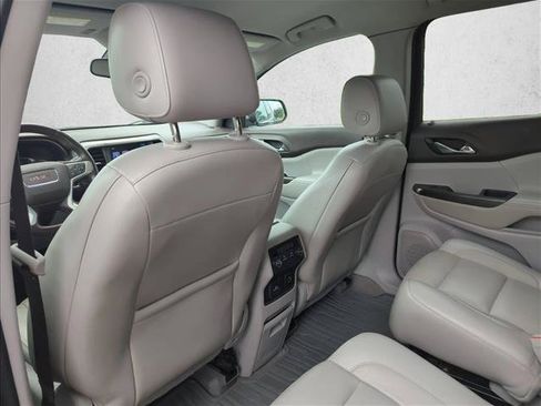 Used 2017 GMC Acadia SLT FWD image 22