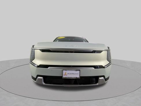Used 2024 Kia EV9 Land AWD/4WD image 45