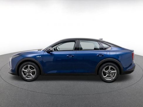 Used 2026 Kia K4 FWD image 4