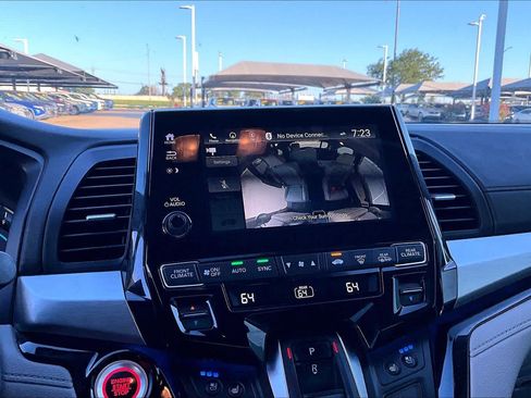 Used 2018 Honda Odyssey Elite image 30