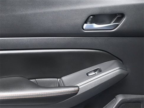 Used 2021 Nissan Altima 2.0 SR image 11