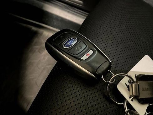 Used 2024 Subaru Outback Limited AWD/4WD image 11