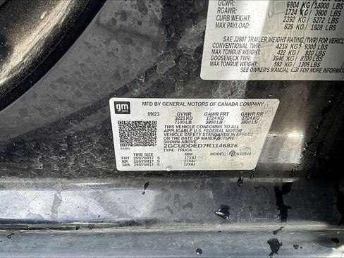 Used 2024 Chevrolet Silverado 1500 LT w/ Convenience Package II image 4