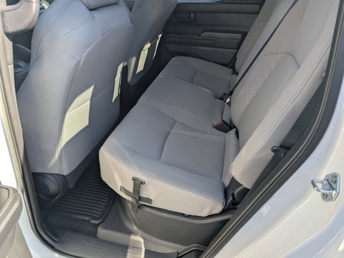 Used 2024 Toyota Tacoma SR5 w/ SR5 Upgrade Package image 17