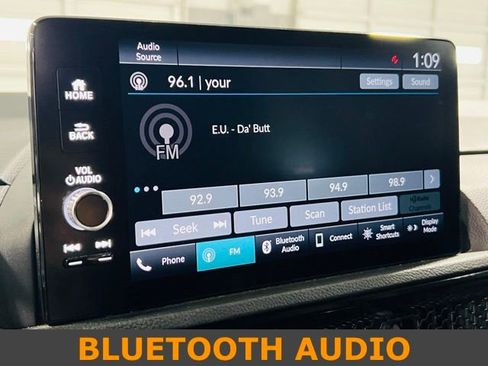 Used 2024 Honda CR-V EX-L image 6