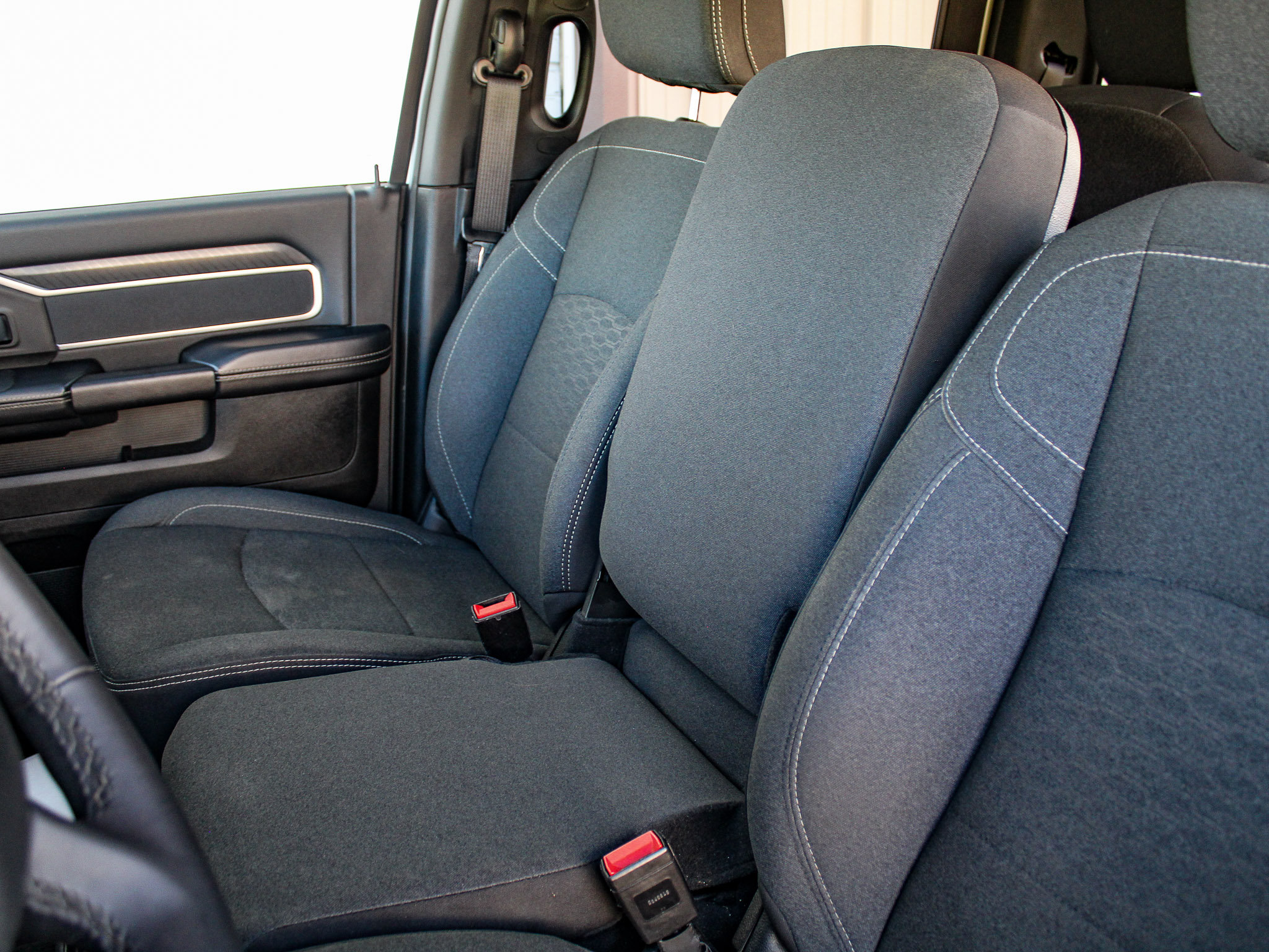 Used 2025 RAM 2500 Big Horn AWD/4WD image 25
